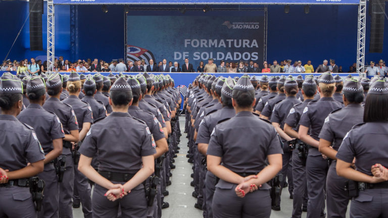 Formatura Soldados da PM