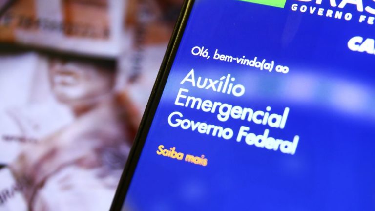 Aplicativo auxílio emergencial do Governo Federal.