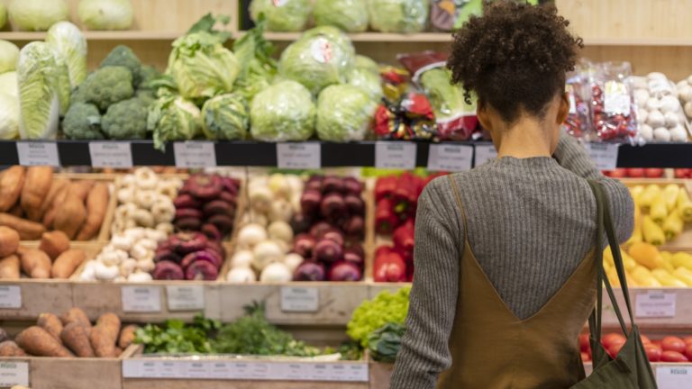 Mais de um terço dos adolescentes pretos relataram insegurança alimentar e nutricional em pesquisa realizada na pandemia