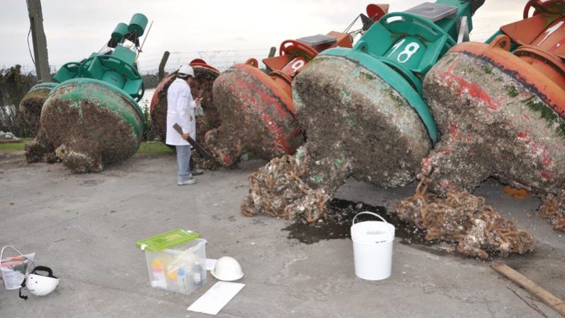 boias de navegação