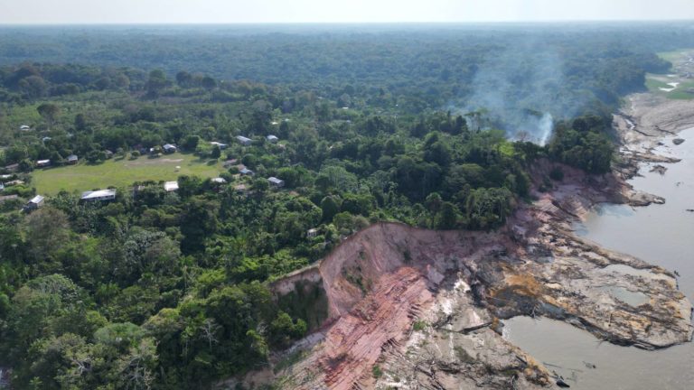 erosão e sedimentação em comunidades ribeirinhas da Amazônia erosão e sedimentação em comunidades ribeirinhas da Amazônia
