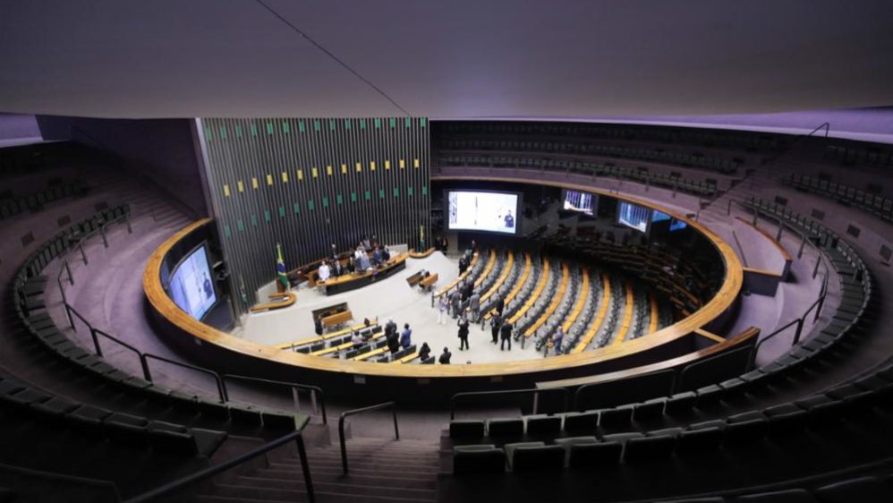 Pesquisadores desenvolvem o CO2-Index, ferramenta que identifica atividades emissoras e mitigadoras dos deputados federais