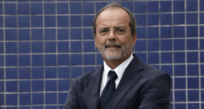 Cesar Victora, professor emérito da Ufpel, lidera a lista de cientistas brasileiros mais citados em políticas públicas