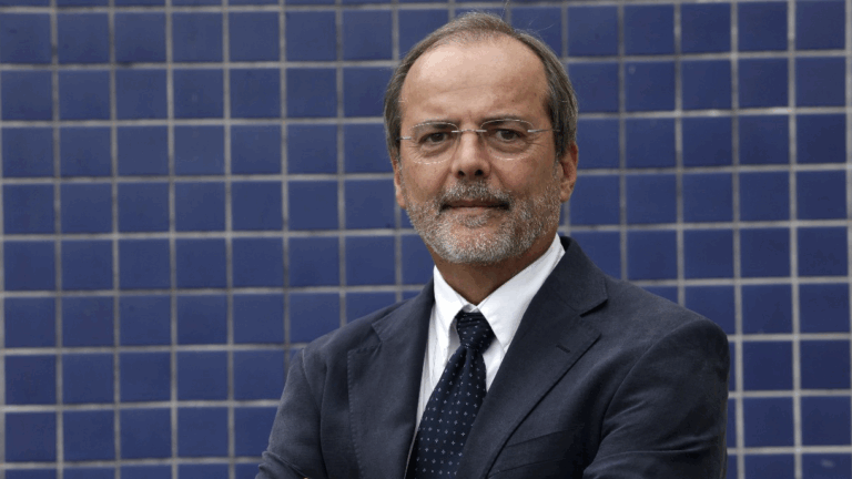 Cesar Victora, professor emérito da Ufpel, lidera a lista de cientistas brasileiros mais citados em políticas públicas