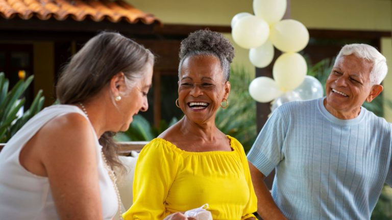 medium-shot-family-celebrating-birthday-together